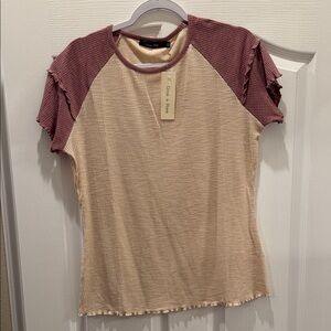 Doe & Rae Women's Short Sleeve Top - Mauve and Beige